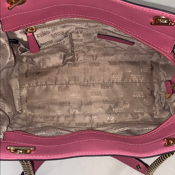 Michael Kors Jetset Travel bag & wristlet - Picture 8 of 16